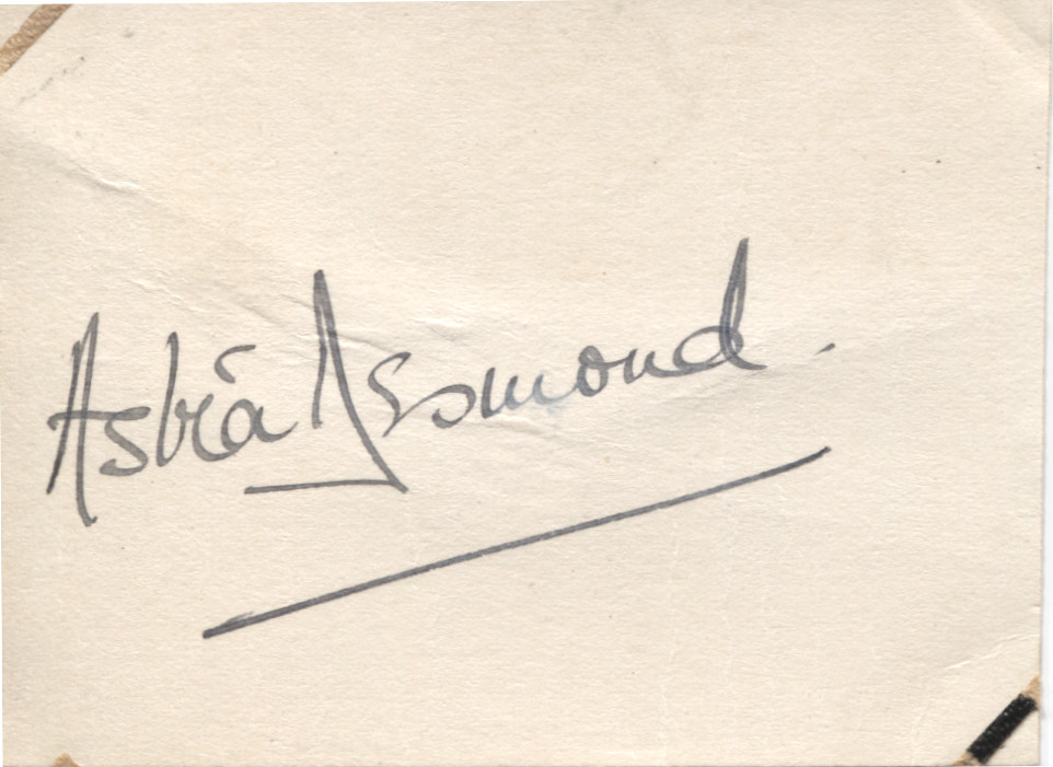 DESMOND-43332-1.jpg