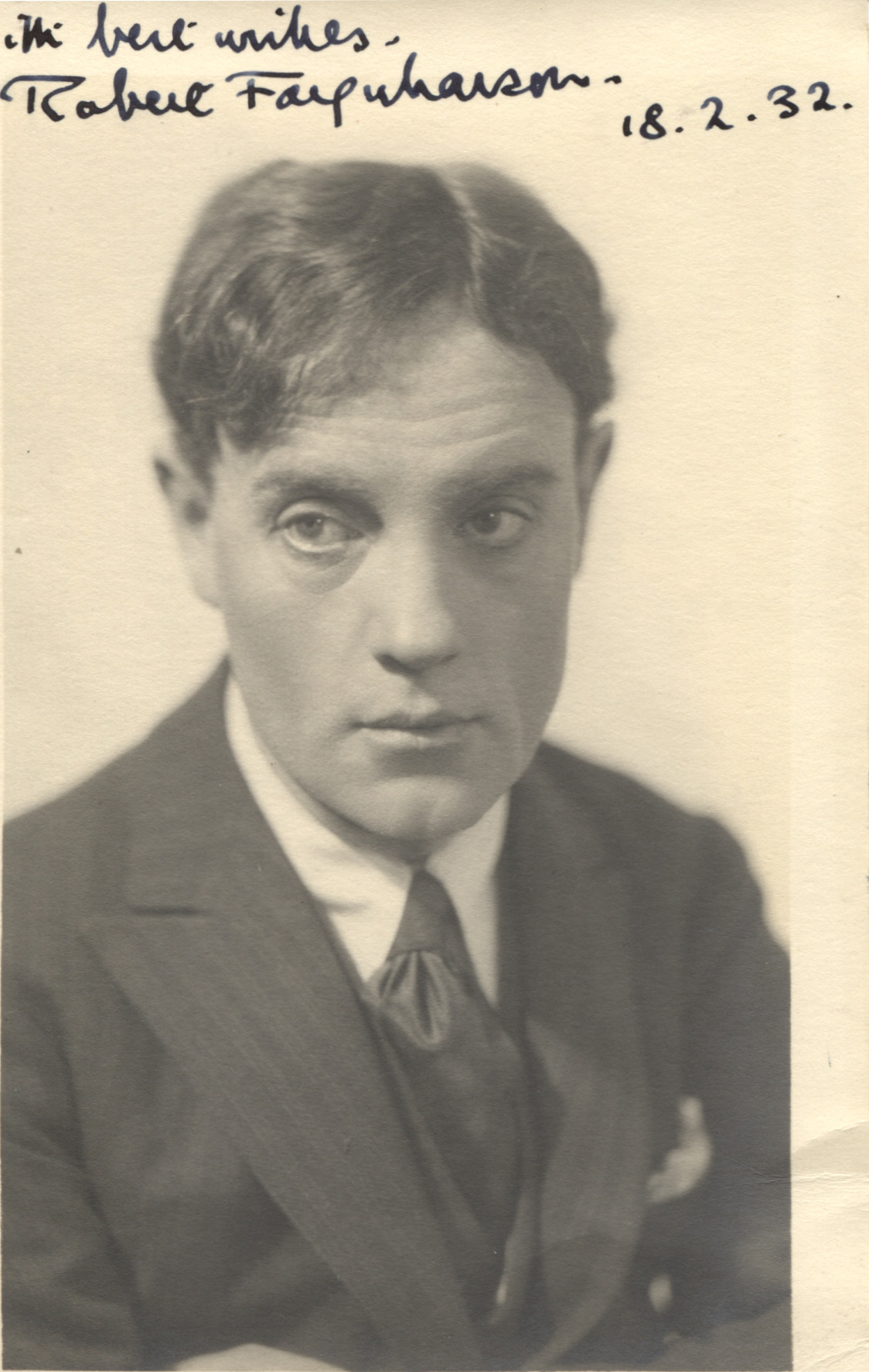 FARQUHARSON-43344-1.jpg