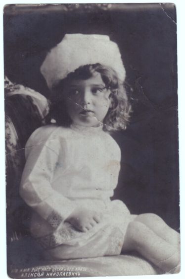 (1904-1918, The  Tsarevitch,  Assassinated with his family after the Revolution)] — Sophie Dupré Autographs