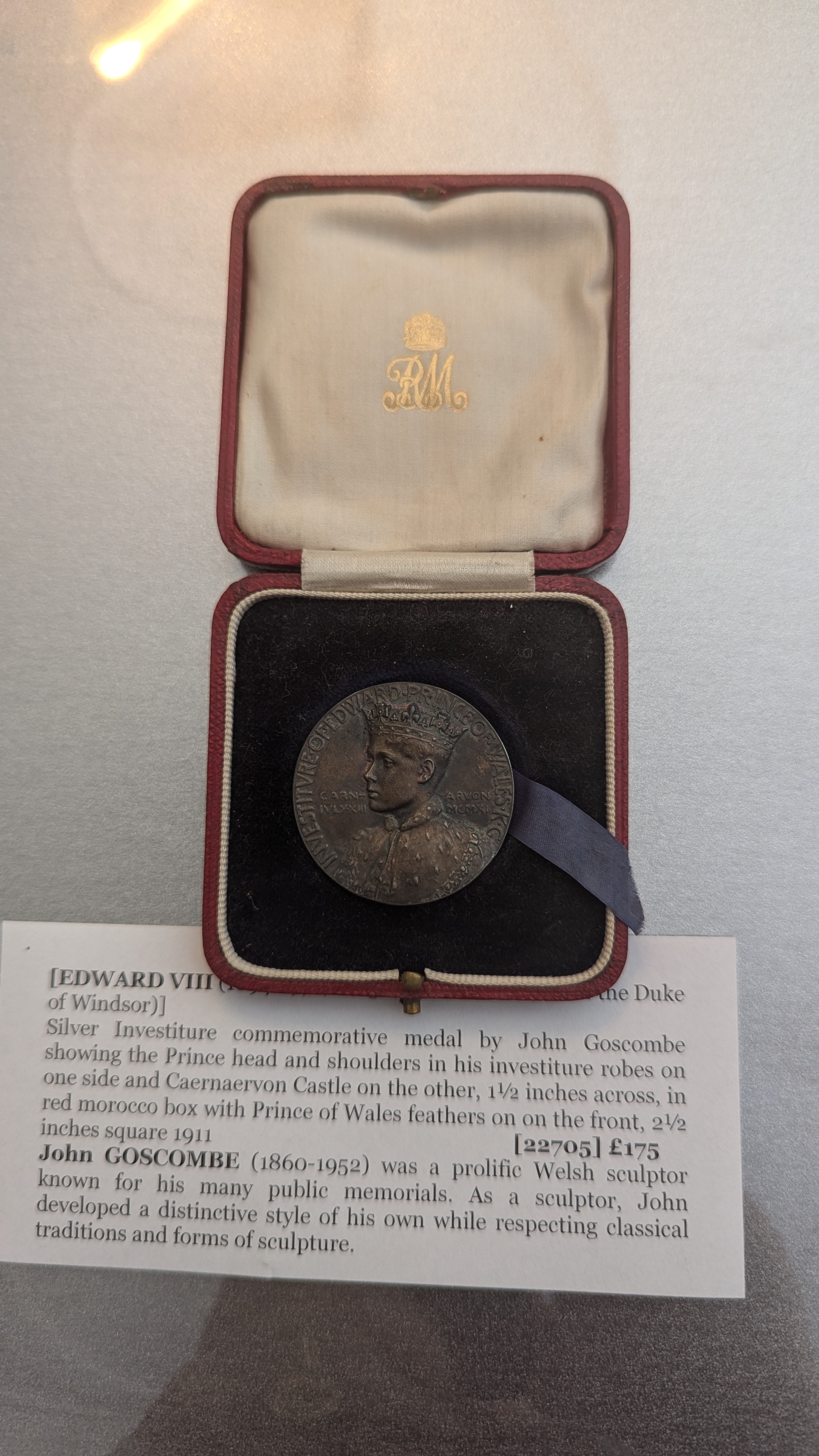 (1894-1972, King of Great Britain, Later the Duke of Windsor)] — Sophie Dupré Autographs