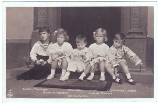 [Princess MARGHARITA (b. 1905) and her sister THEODORA (1906-1969) with their cousins the sons of the grand duke of Hesse, Princes GEORGE (1906-1937) & LUDWIG (1908-1968) and Tsarevitch ALEXEI (1904-1918, of Russia, killed in 1918)] — Sophie Dupré Autographs