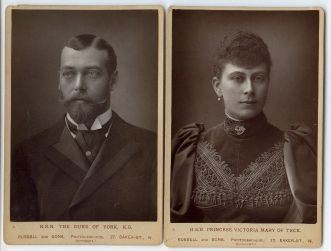 (1865-1936, King of Great Britain) & MARY (of Teck, 1867-1953, his Queen)] — Sophie Dupré Autographs