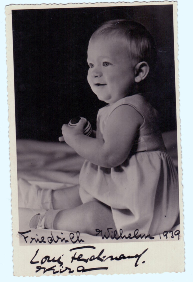 (Kirillovna, 1909-1967, daughter of Queen Victoria's granddaughter Victoria Melita by her second husband Grand Duke Kyrill Vladimirovitch of Russia), her husband LOUIS FERDINAND (b. 1907, Prince of Prussia) and their eldest son FRIEDRICH WILHELM (b. 1939) — Sophie Dupré Autographs