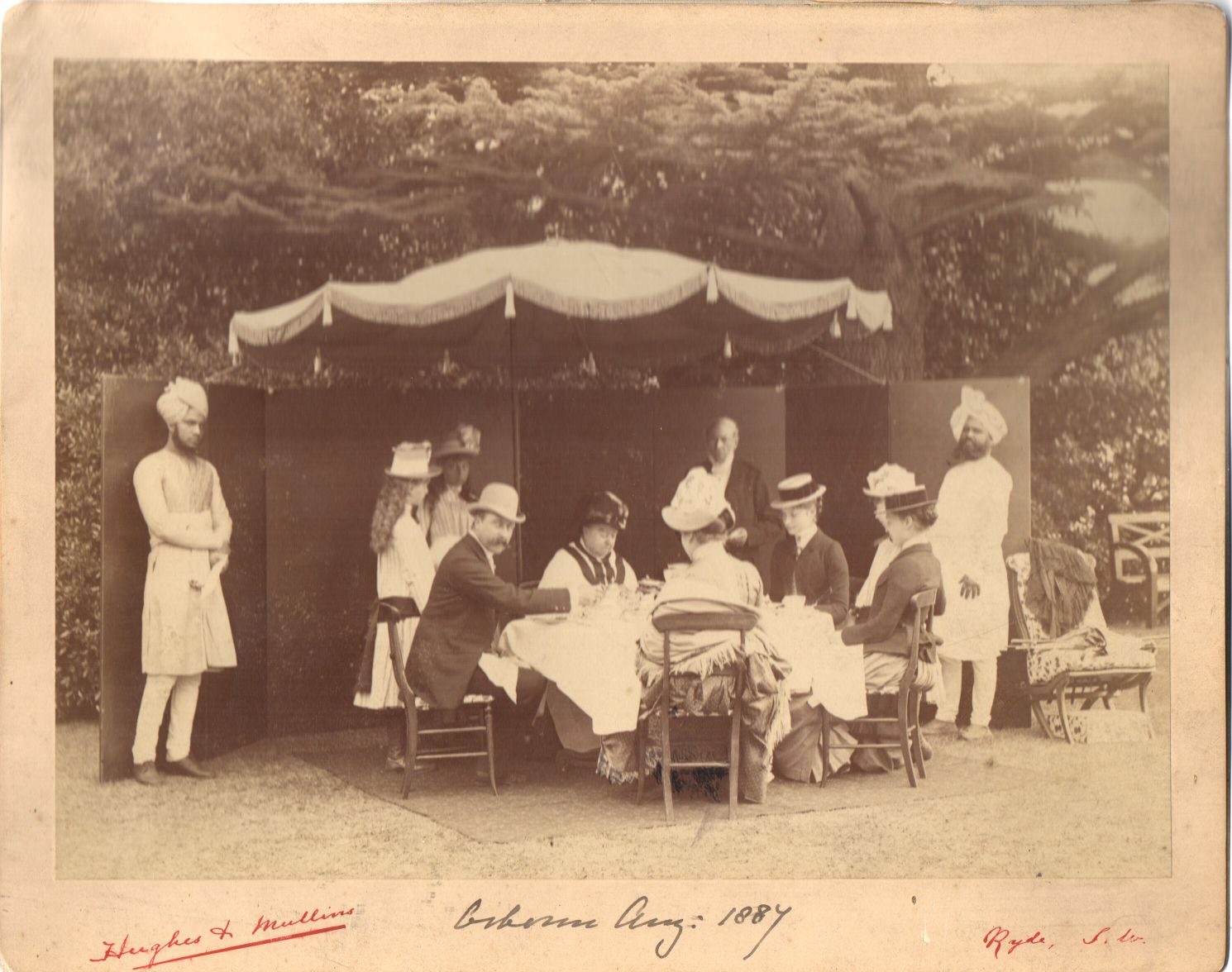 (1819-1901, Queen of Great Britain) & Princess PATRICIA (of Connaught, 1886-1974) — Sophie Dupré Autographs