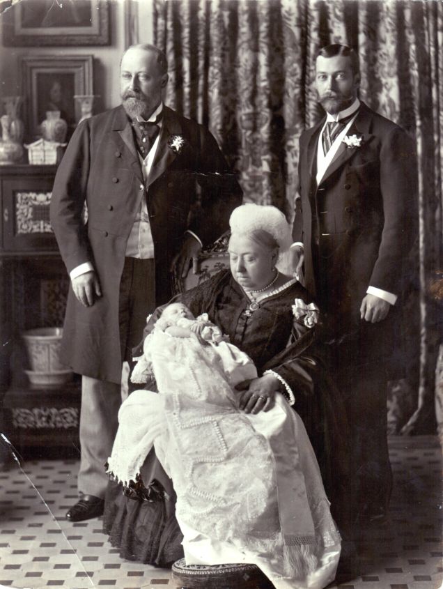 (1819-1901, Queen of Great Britain)] — Sophie Dupré Autographs