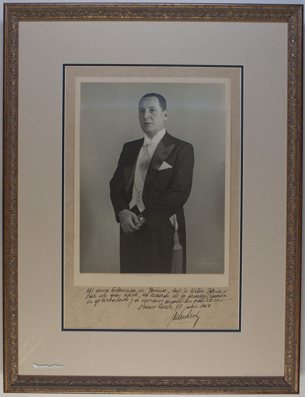 (Juan Domingo, 1895-1975, President of Argentina) and his wife Eva PERON (1919-1952) — Sophie Dupré Autographs