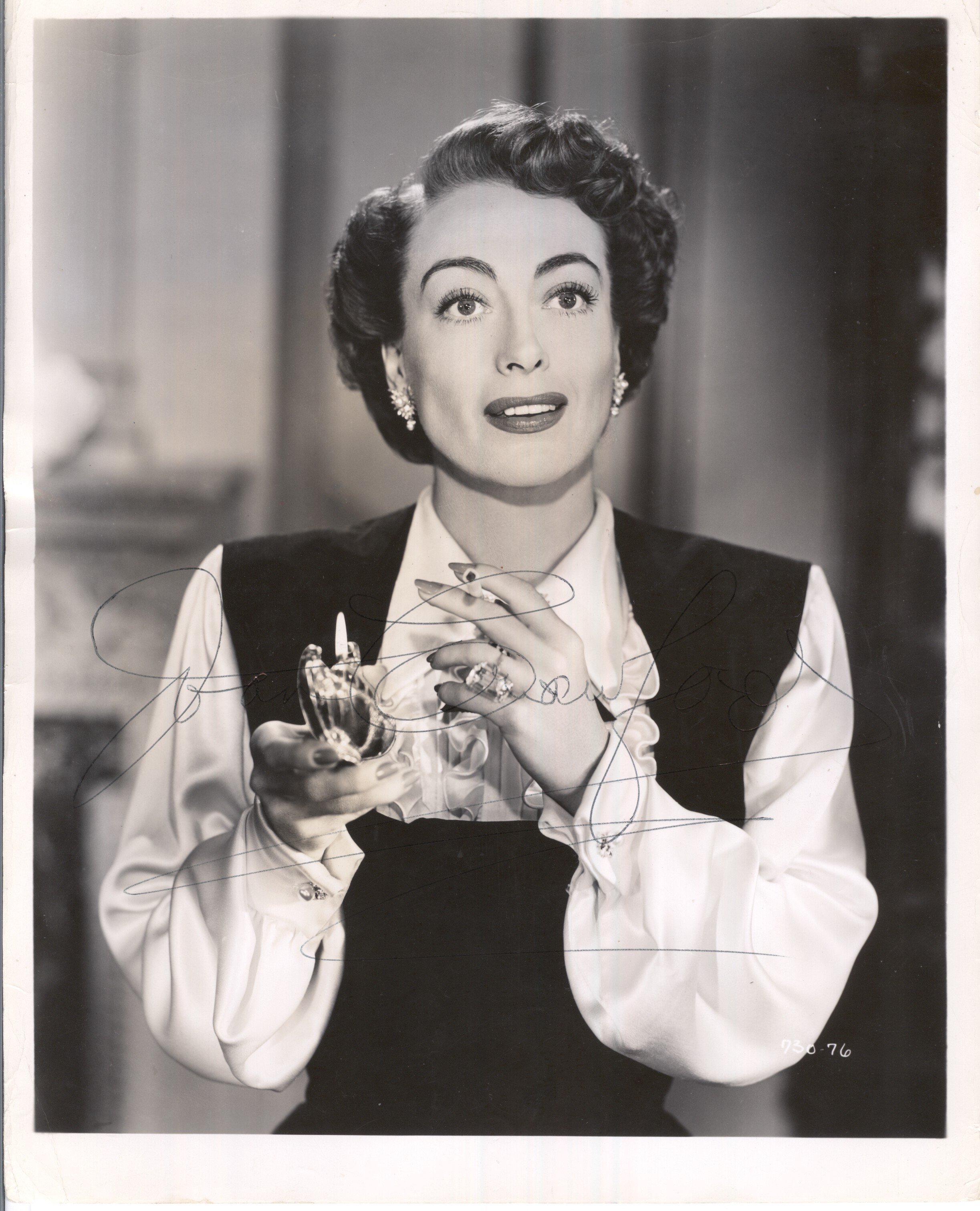 (Joan, 1906-1977, Actress) — Sophie Dupré Autographs