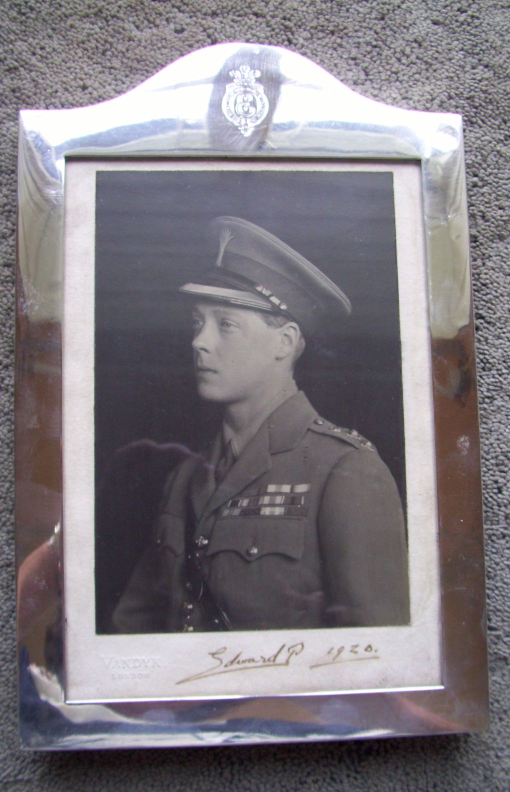 (1894-1972, King of Great Britain, Later the Duke of Windsor) — Sophie Dupré Autographs