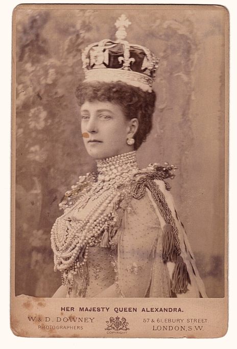 (of Denmark, 1844-1925, Queen of Edward VII) ] — Sophie Dupré Autographs