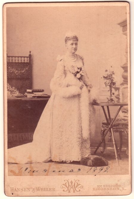 (Queen, 1817-1898, Wife of Christian IX of Denmark, 1818-1906, and Mother of Queen Alexandra of England and Maria Feodorovna of Russia) — Sophie Dupré Autographs