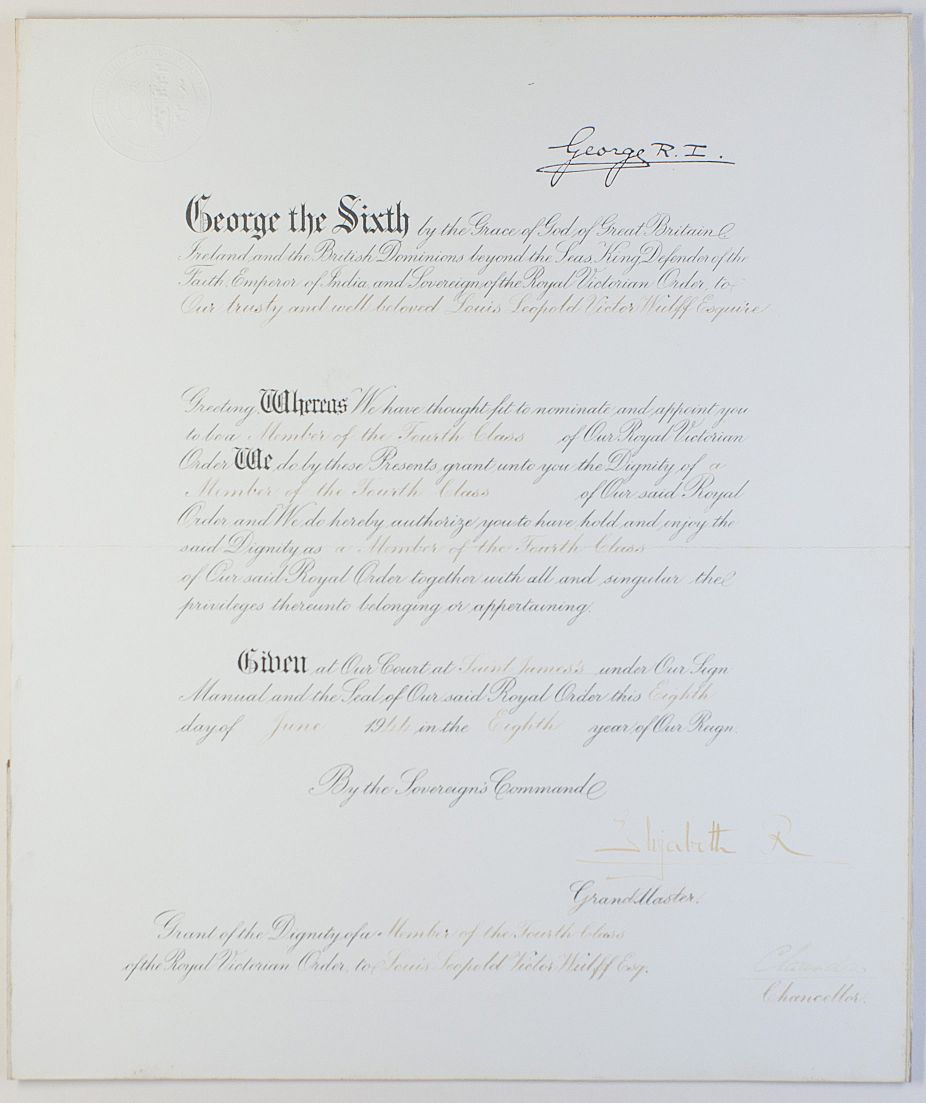 (The Queen Mother, 1900-2002, Queen of George VI) — Sophie Dupré Autographs