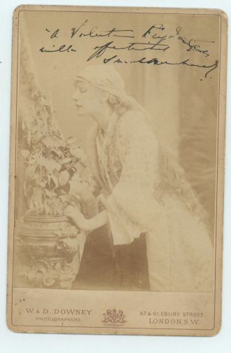 (Sarah, 1844-1923, Actress 'The Divine Sarah') — Sophie Dupré Autographs