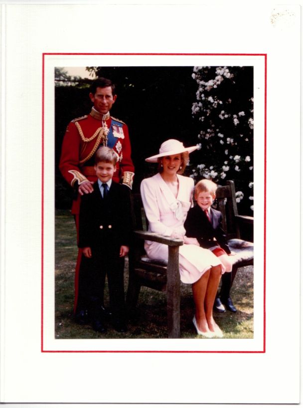 (Philip Arthur George, b. 1948, King of Great Britain, Former Prince of Wales) & Princess DIANA (1961-1997, his ex-wife) — Sophie Dupré Autographs