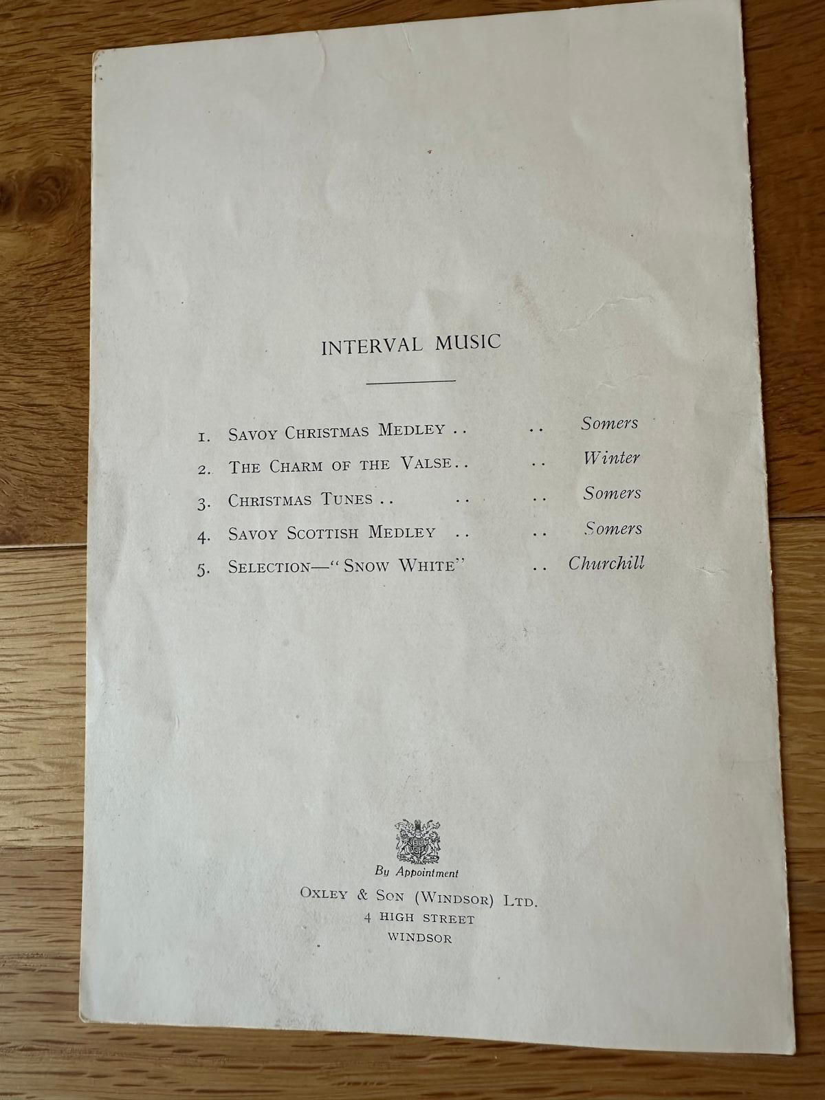 [ELIZABETH II image 3