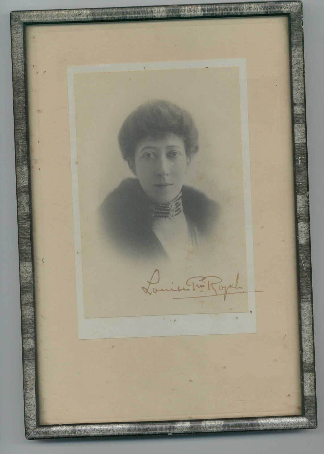 (Alexandra Dagmar, 1867-1931, Princess Royal, Duchess of Fife, Daughter of Edward VII) — Sophie Dupré Autographs