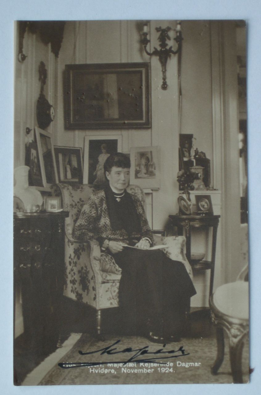 (Russian Empress, 1847-1928, wife of Tsar Alexander III, mother of Nicholas II) — Sophie Dupré Autographs