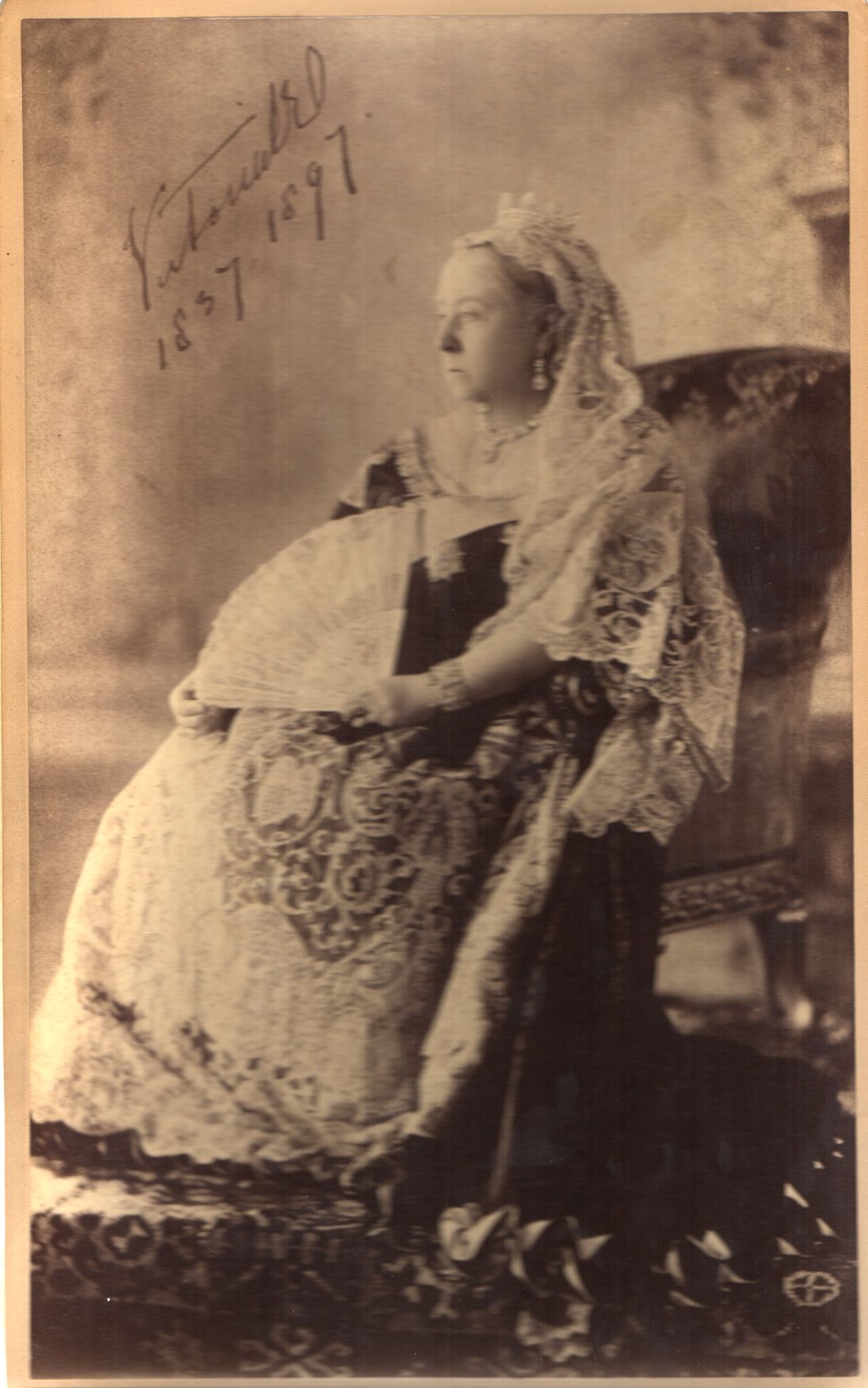 (1819-1901, Queen of Great Britain)] — Sophie Dupré Autographs
