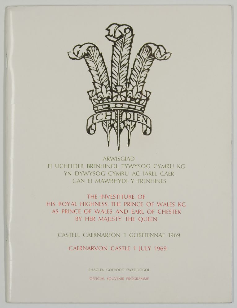 (Philip Arthur George, b. 1948, King of Great Britain, Former Prince of Wales)] — Sophie Dupré Autographs