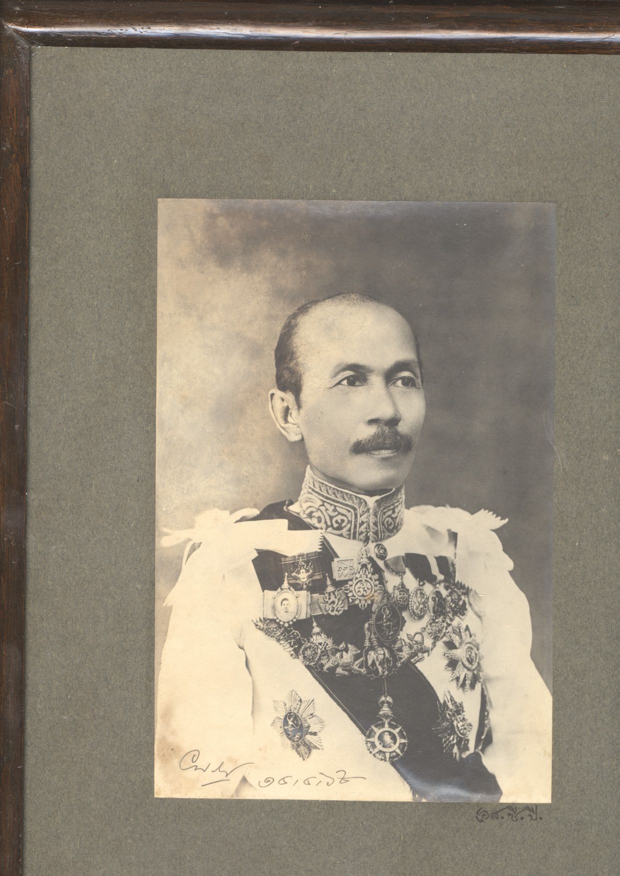 (Pan Sukhum, 1862-1938, Pasha, former regent of King Ananda Mahidol) — Sophie Dupré Autographs