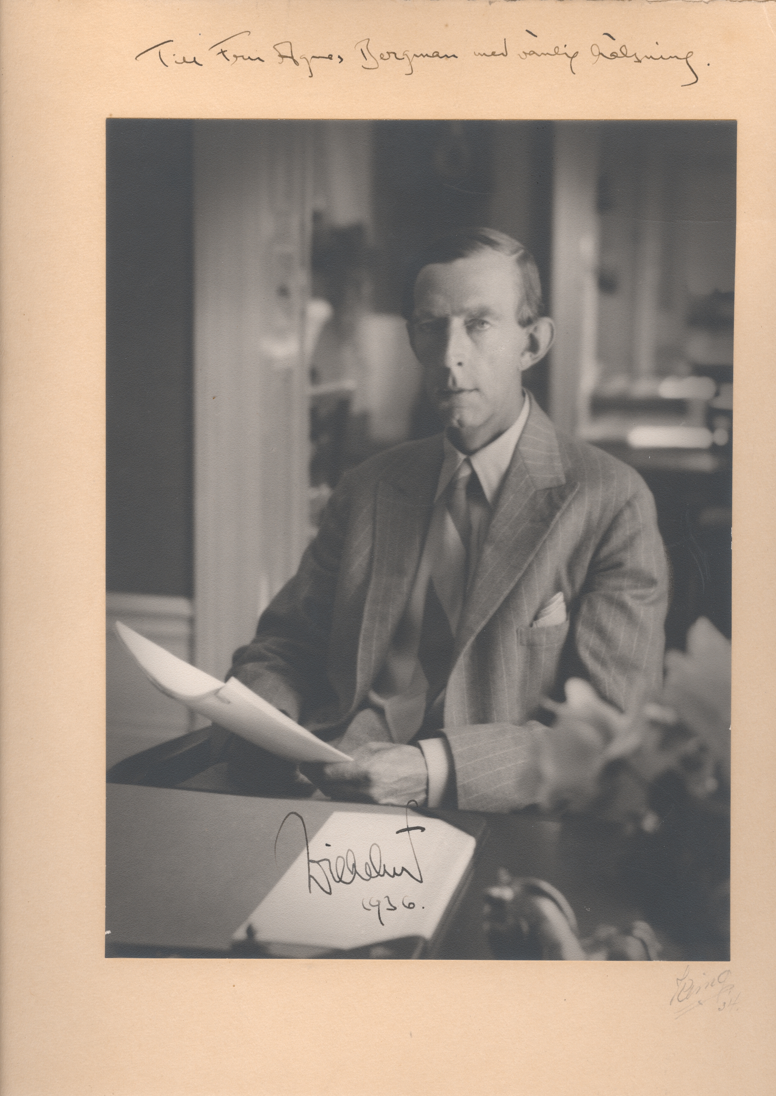 (Prince of Sweden and Norway, Duke of Södermanland, 1884-1965, second son of Gustav V, author as 'Prins Wilhelm', husband of Grand Duchess Maria Pavlovna of Russia) — Sophie Dupré Autographs