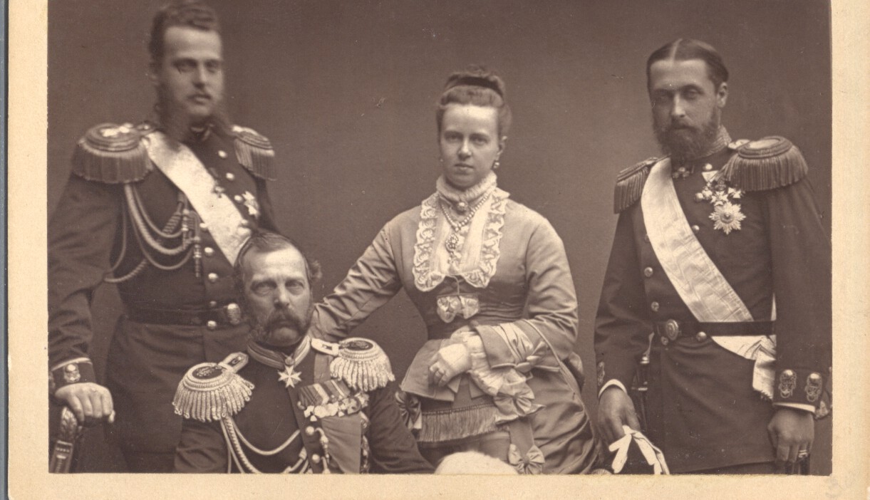 ('The Liberator', 1818-1881, Emperor of Russia from 1855), ALFRED (Duke of Edinburgh & Saxe-Coburg Gotha, 1844-1900, 2nd Son of Queen Victoria, Admiral of the Fleet, General of the Prussian Army), his wife MARIE (1853-1900, Daughter of Alexander II Emperor of Russia) & ALEXIS ALEXANDROVITCH (1850-1908, Grand Duke, Uncle of Tsar Nicholas II)] — Sophie Dupré Autographs