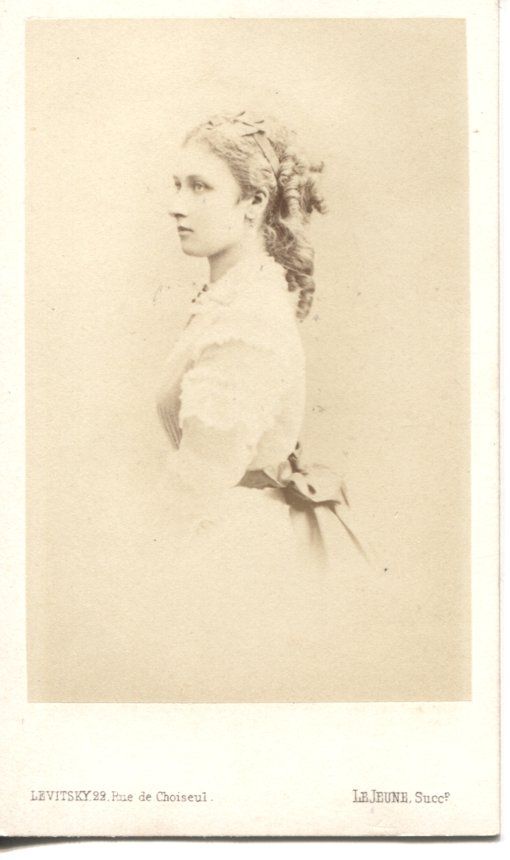 (1848-1939, Princess, Daughter of Queen Victoria, Duchess of Argyll, Sculptress)] — Sophie Dupré Autographs