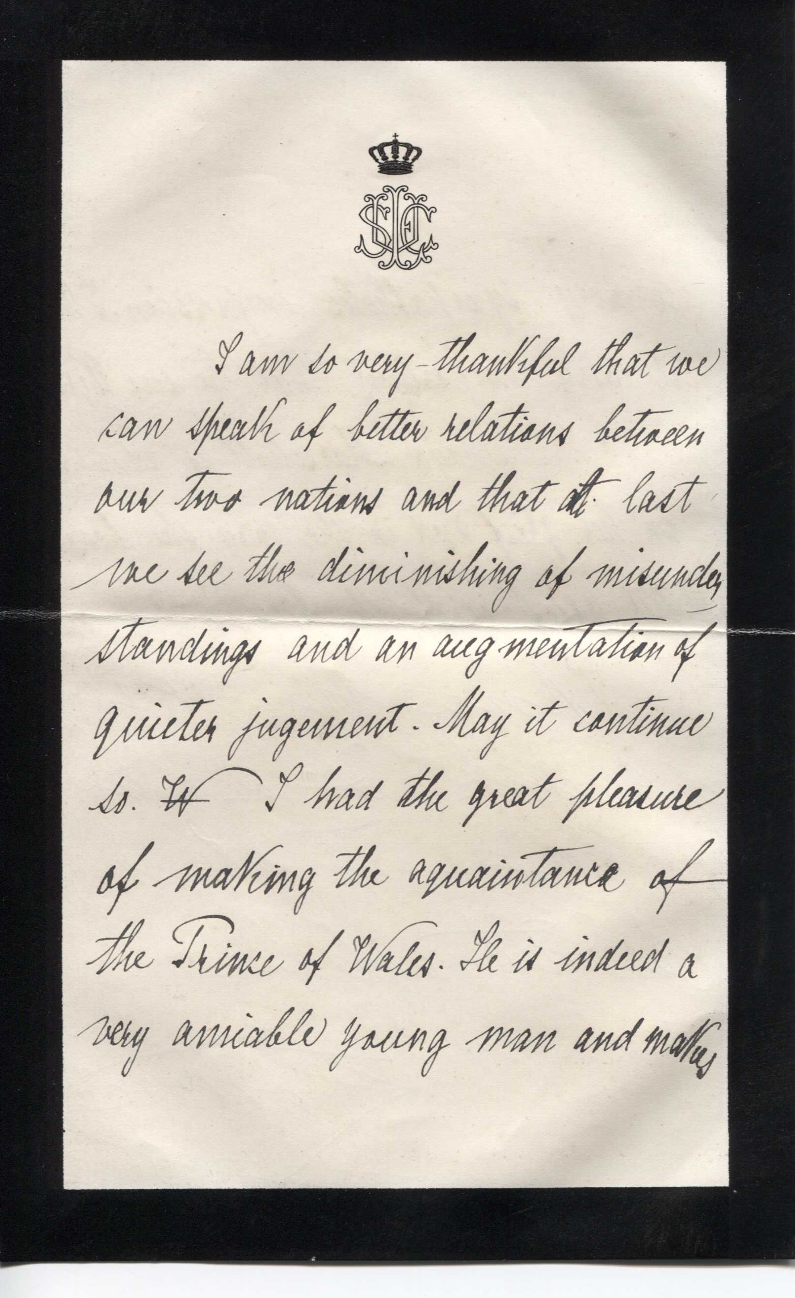 LOUISE image 3