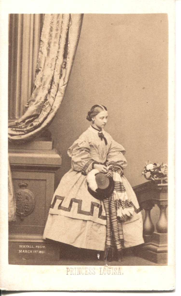 (1848-1939, Princess, Daughter of Queen Victoria, Duchess of Argyll, Sculptress) — Sophie Dupré Autographs