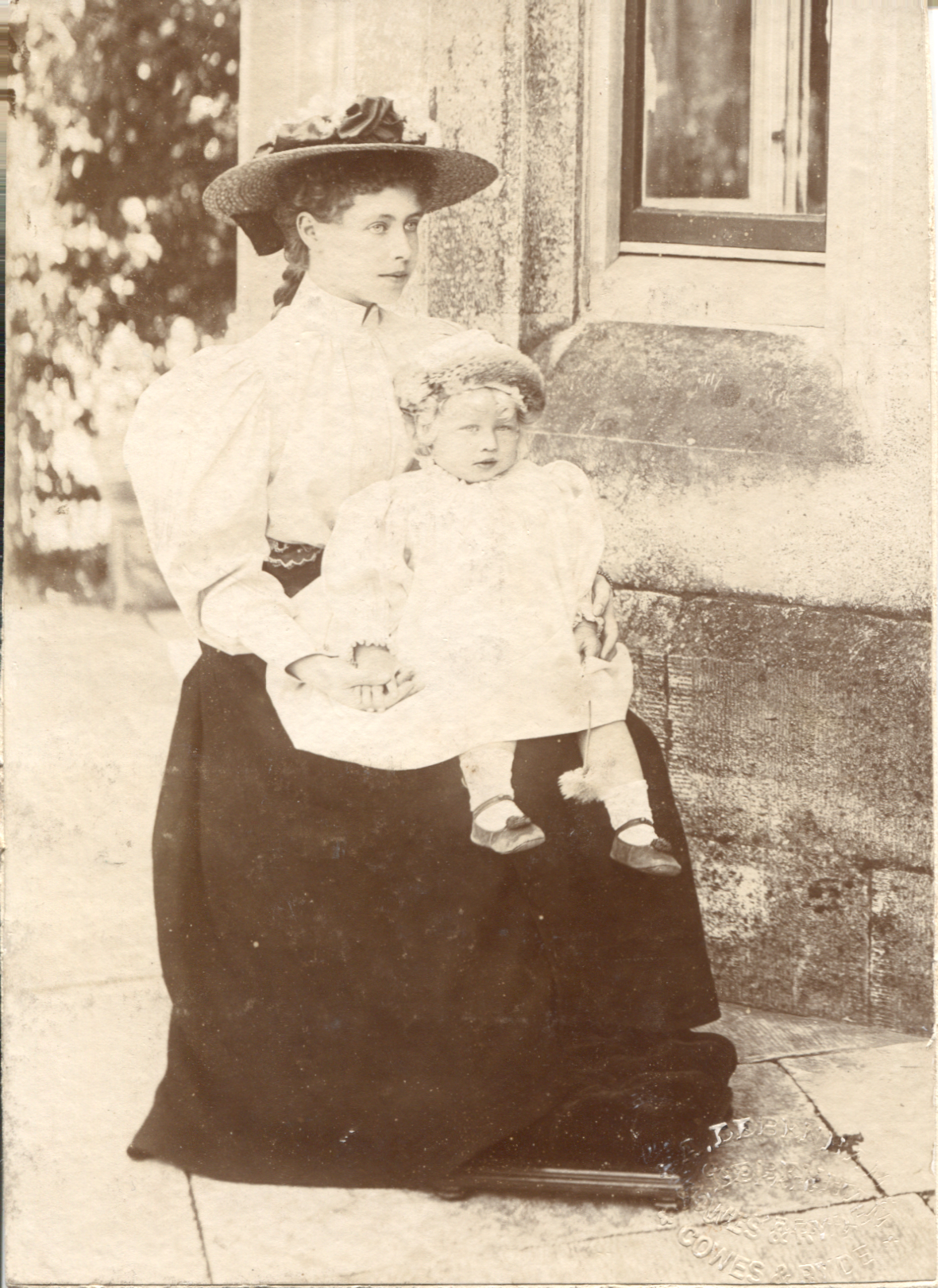 (1875-1938, Princess of Great Britain, daughter of Alfred, Duke of Edinburgh, and Queen of Ferdinand I of Romania) and CAROL (1893-1953, King of Romania from 1930 until his Abdication)] — Sophie Dupré Autographs