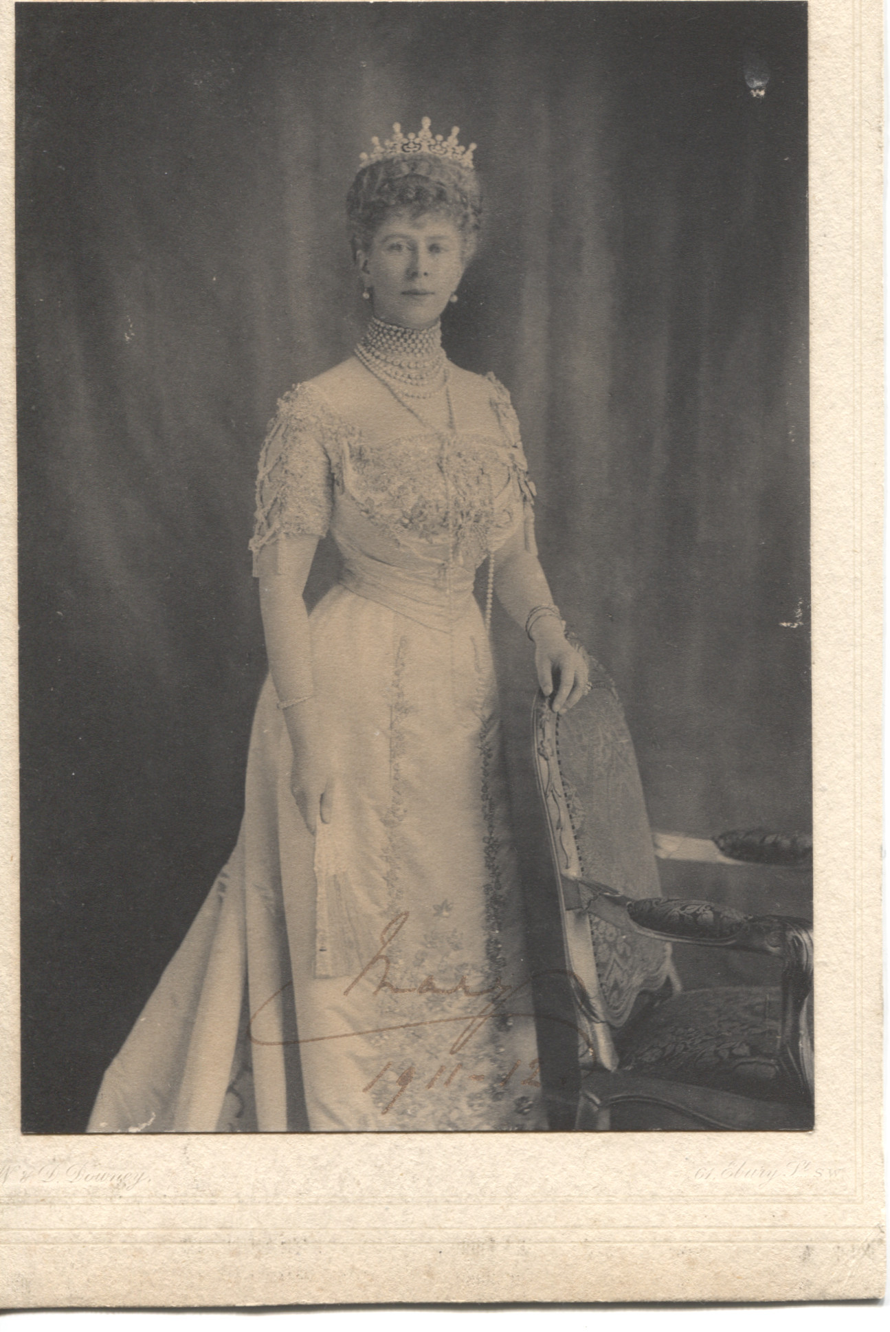 (of Teck, 1867-1953, Queen of George V) — Sophie Dupré Autographs