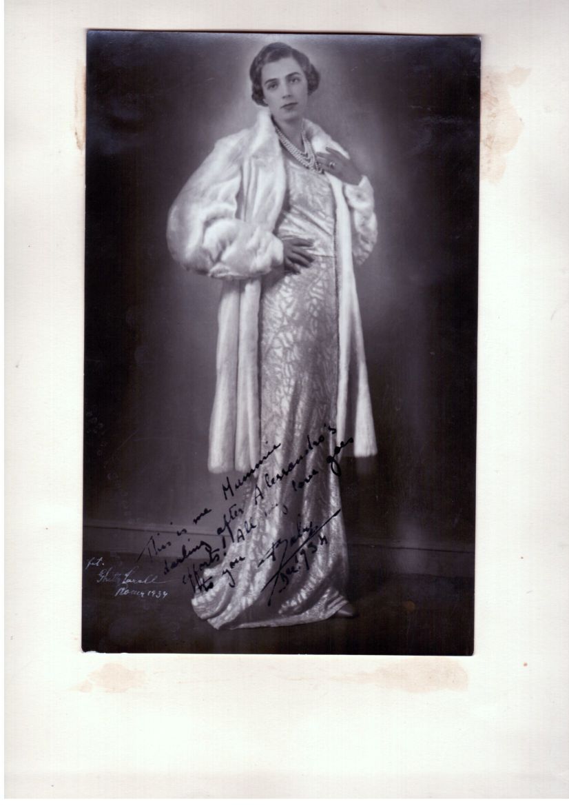 (Infanta of Spain, 1909-2002, Princess Alessandro Torlonia di Civitelli-Cesi, elder daughter of Alfonso XIII ) — Sophie Dupré Autographs