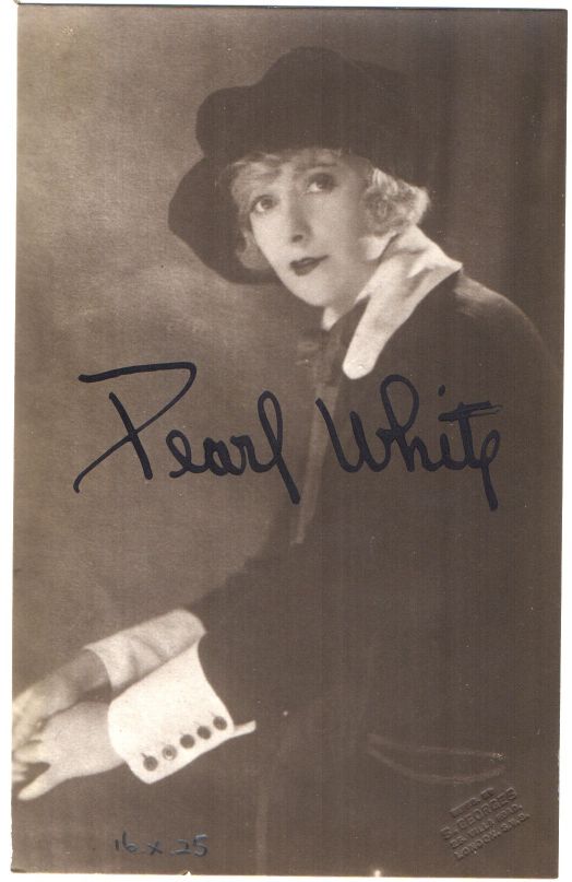 (Pearl, 1889-1938, American Principal Boy and 'Queen of the Silent Serials') — Sophie Dupré Autographs
