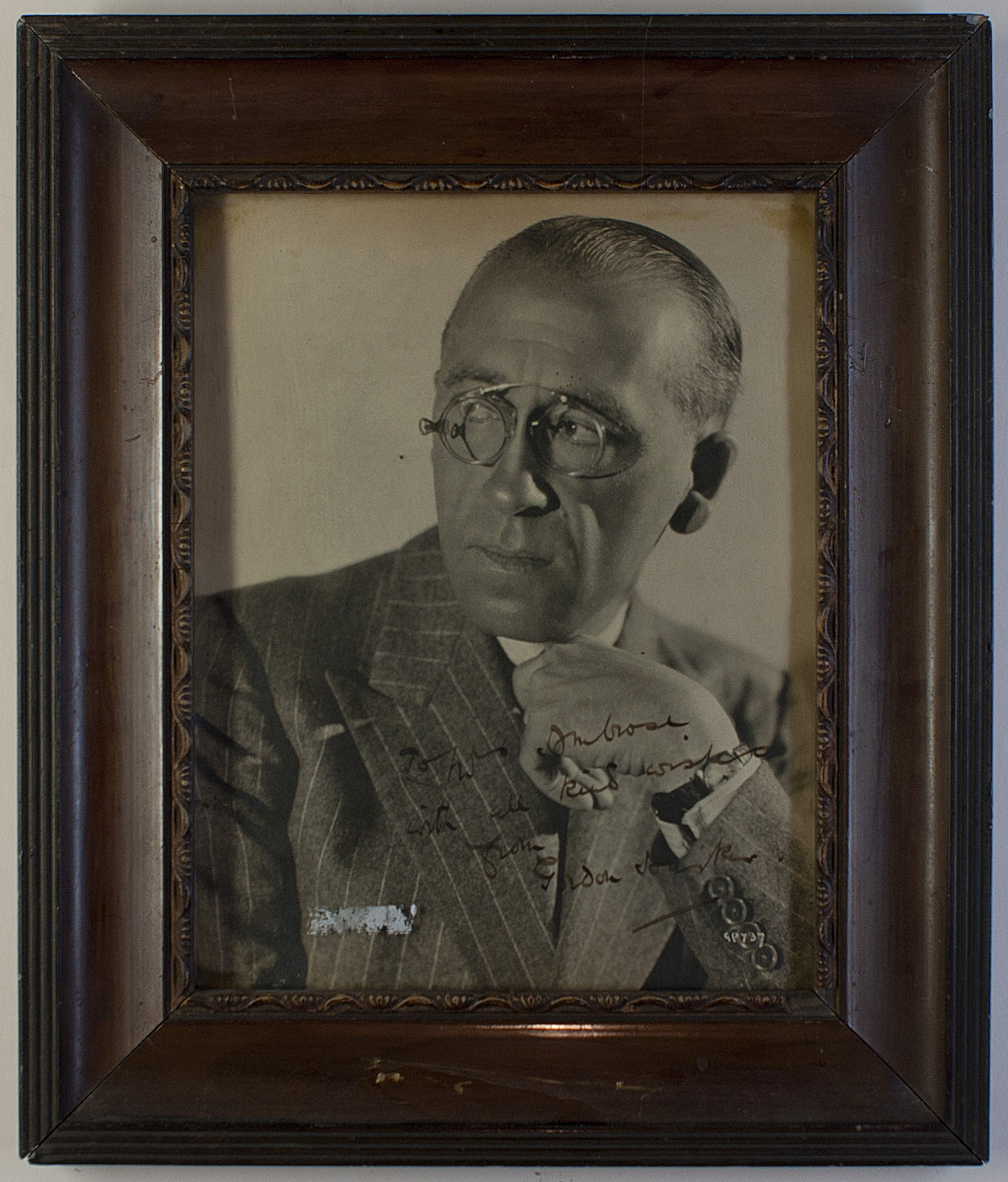 (Gordon, 1885-1967, Comic Actor) — Sophie Dupré Autographs