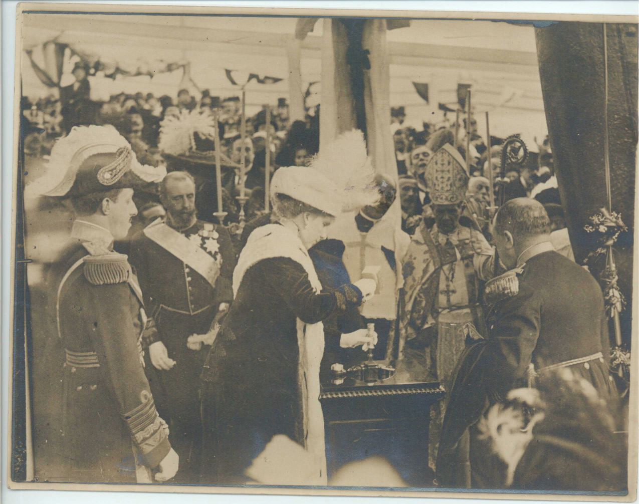 (1886-1941, King of Spain from birth to 1931, husband of Princess Victoria Eugenia)] — Sophie Dupré Autographs