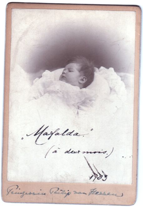(Princess, 1902-1944, died in Buchenwald, daughter of Vittorio Emanuele III of Italy, married Philipp, 1896-1980, from 1940 Landgrave of Hesse(-Cassel)) — Sophie Dupré Autographs