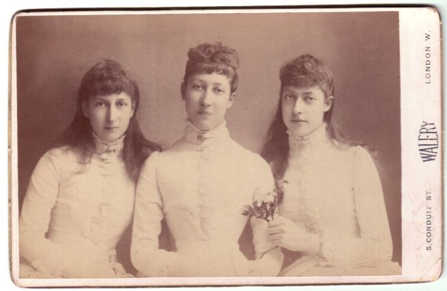 (Princess, 1867-1931, Duchess of Fife), VICTORIA (Princess, 1868-1935) and MAUD (Princess, 1869-1928, Queen of Haakon VII), the daughters of Edward VII] — Sophie Dupré Autographs