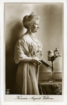 (Empress, 1858-1921, first Wife of  Kaiser Wilhelm II, 1859-1941)] — Sophie Dupré Autographs
