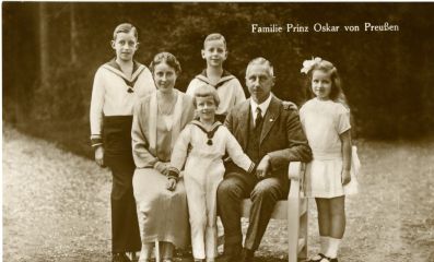 (Prince, 1888-1958, 5th son of Kaiser Wilhelm II), his wife, 1914, INA MARIE, (1888-1973, daughter of Count Karl von Bassewitz-Levetzow), their sons OSKAR (1915-1939), BURCHARD (1917-1988) and WILHELM KARL (1922-2007), and daughter HERZELEIDE INA MARIE (1918-1989)] — Sophie Dupré Autographs