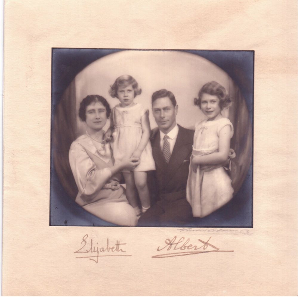 (1895-1952, King of Great Britain), ELIZABETH (1900-2002, his Queen) and their daughters ELIZABETH II (1926-2022, Longest Serving Monarch of Great Britain) & MARGARET (Rose, 1930-2002, Princess, Countess of Snowdon) — Sophie Dupré Autographs