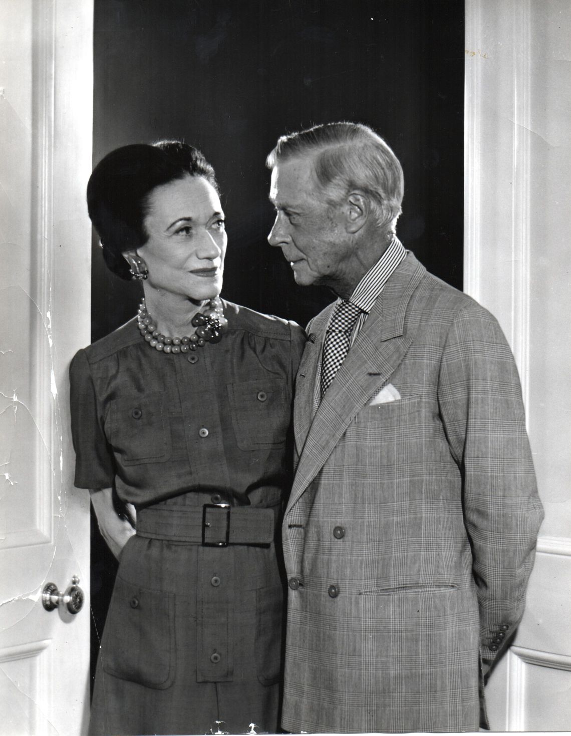 (1894-1972, King of Great Britain, Later the Duke of Windsor) & the Duchess of WINDSOR (Wallis Simpson, 1896-1986, his wife)] — Sophie Dupré Autographs