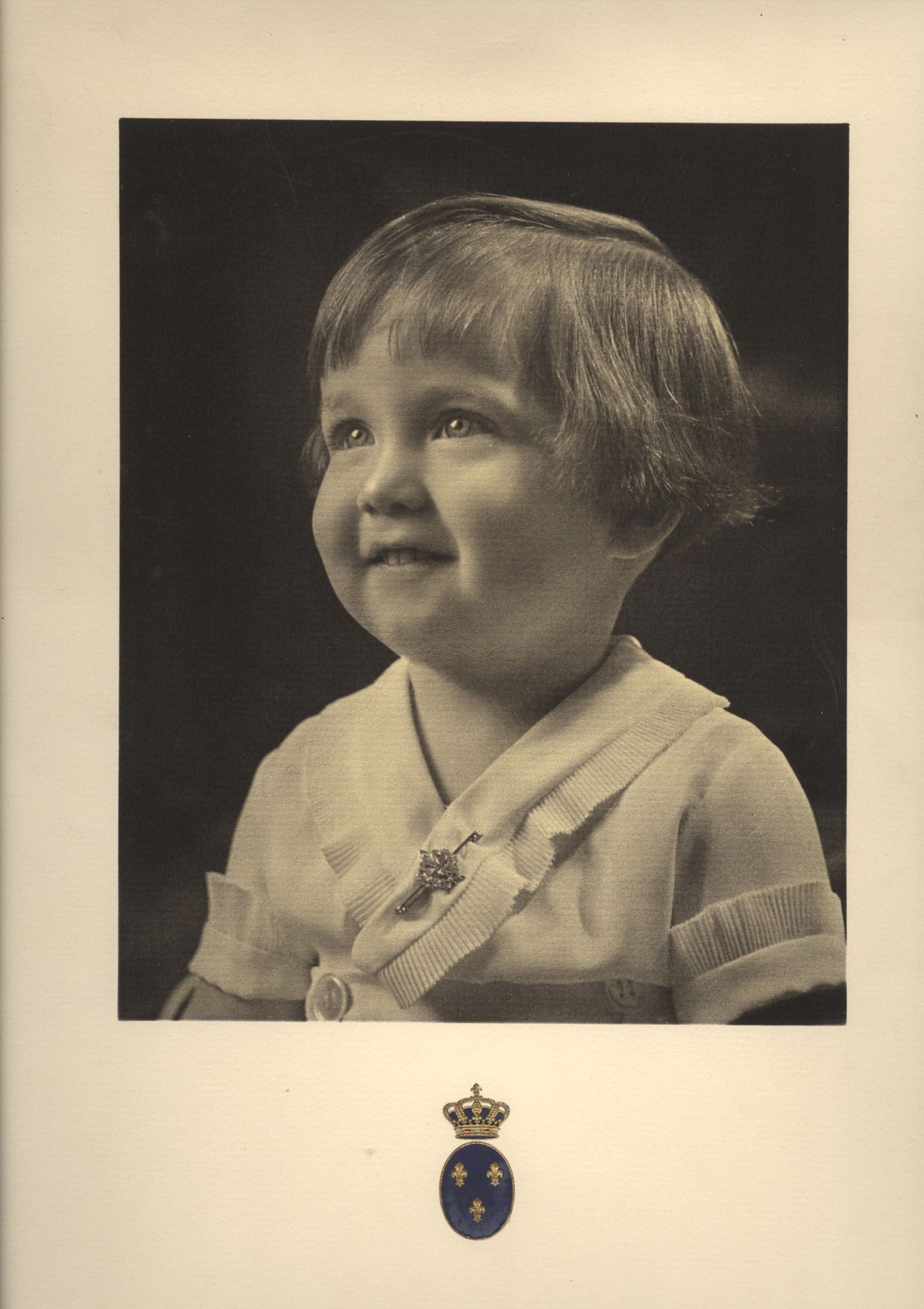 ((VII) d'Orléans, Comte de Paris, born in Belgium 14th June 1933, from 1999 Head of the Royal House of France)] — Sophie Dupré Autographs